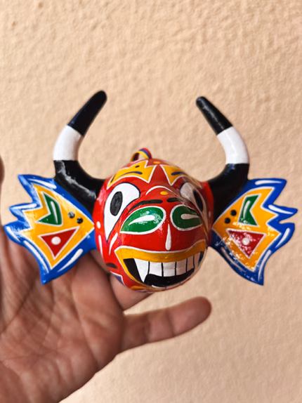 Máscara tradicional de los diablos de Yare 🇪🇺